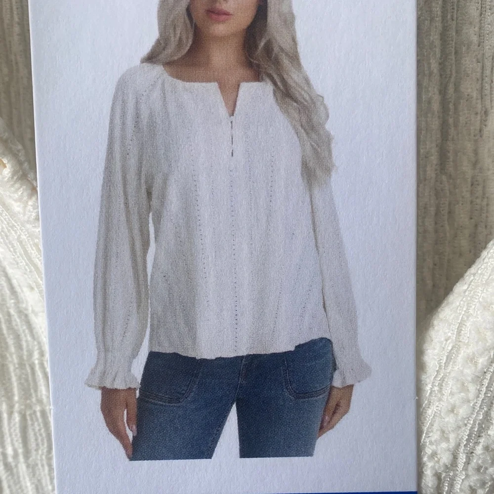 Frye Ladies' Textured Blouse/Large Cream Color - Picture 5 of 7